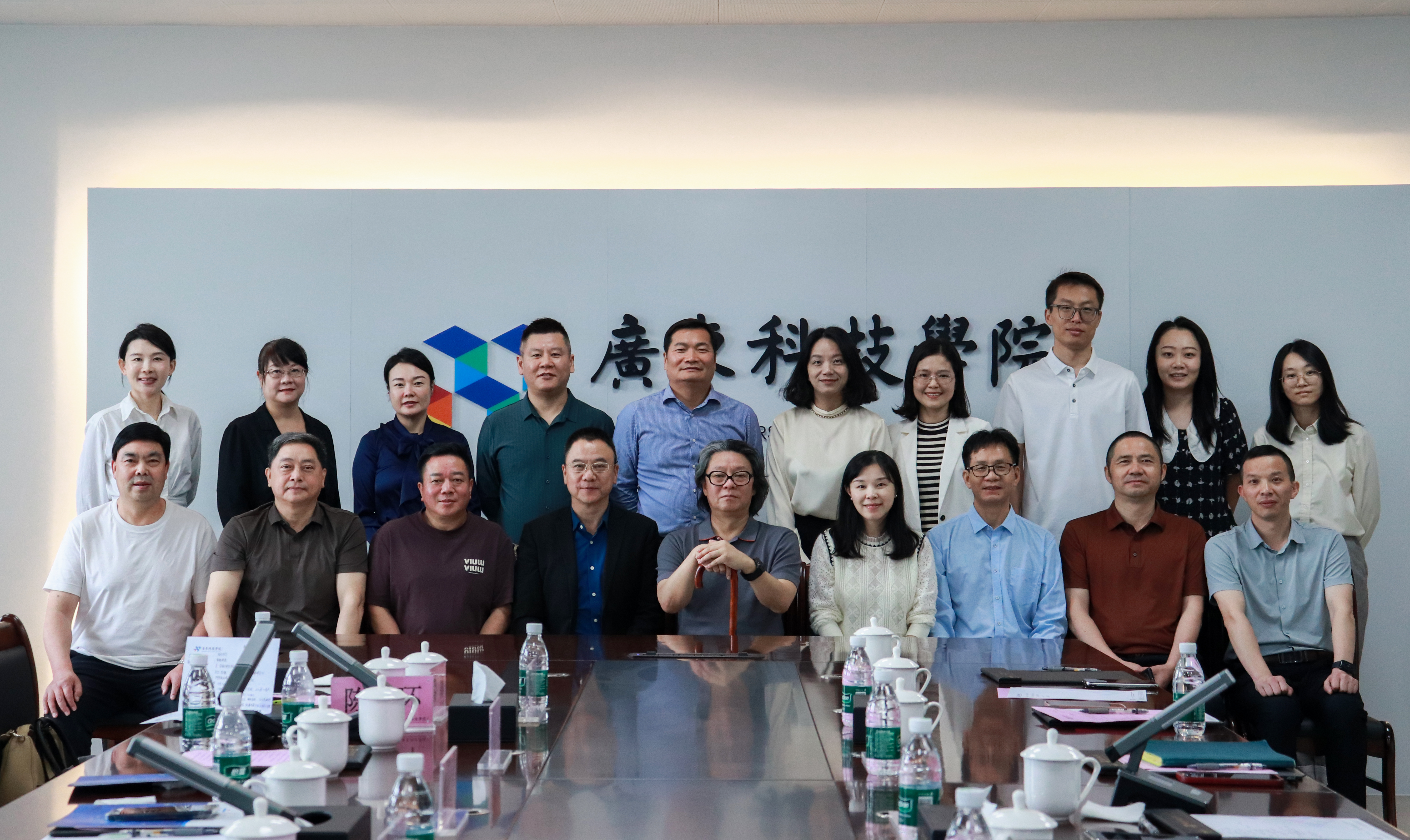 中健护康赴广东科技学院松山湖校区学习访问 深化校企合作共拓全球市场